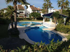  Explore Costa Blanca from a Family Friendly Holiday Home  Дееса Де Кампоамор
